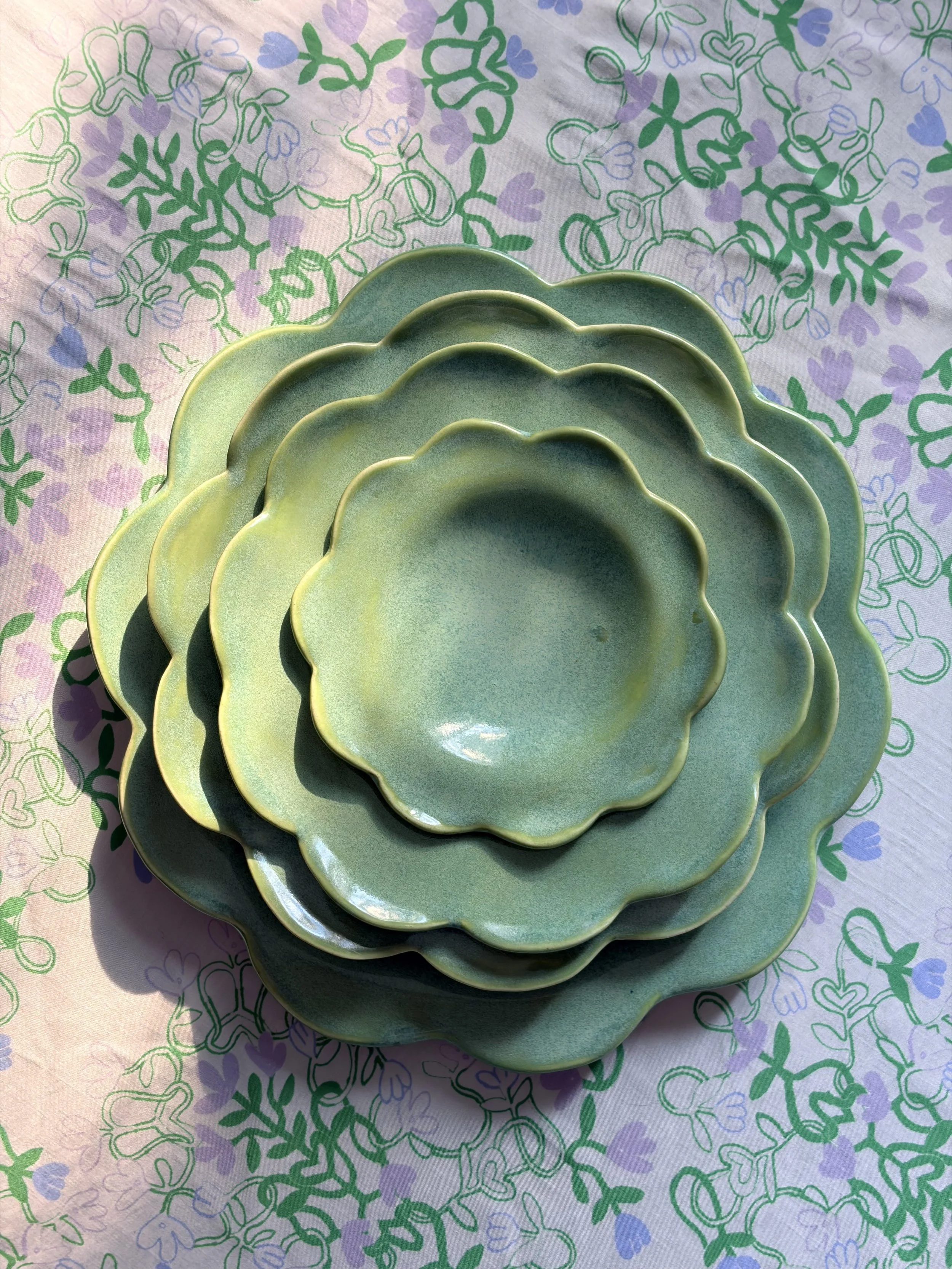 LETTUCE DEEP DISHES .jpg