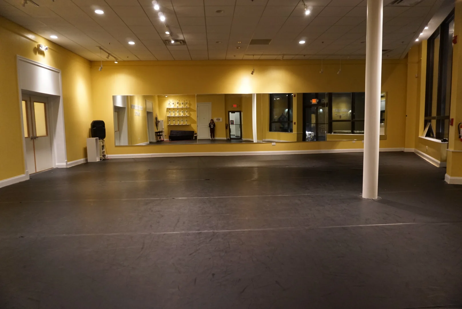 Off The Ground Dance Studio