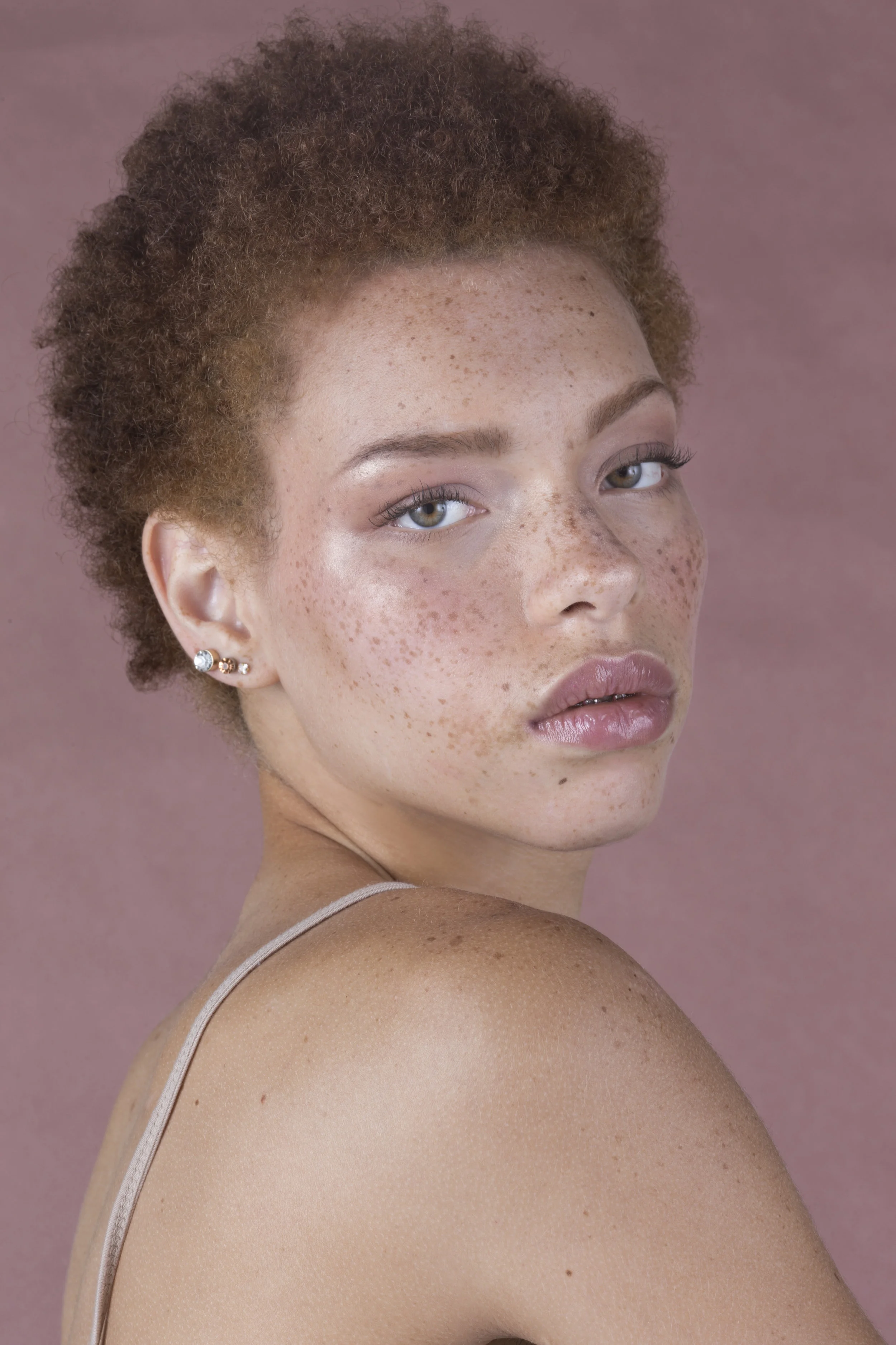  Model - Carissa Pinkston   Photo - Kristiina Wilson 