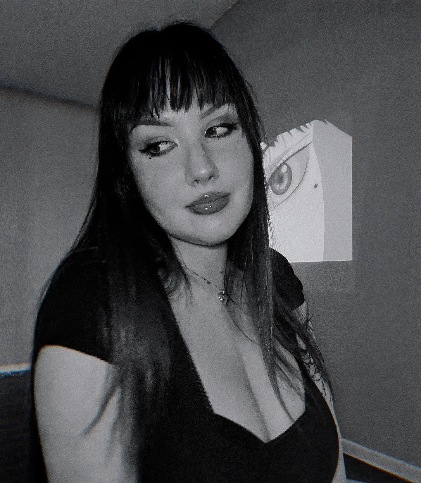 Hot girls stan Tomie ft. Slavic version