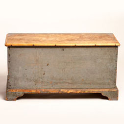 Early-Painted-Blanket-Chest+256x256px.jpg