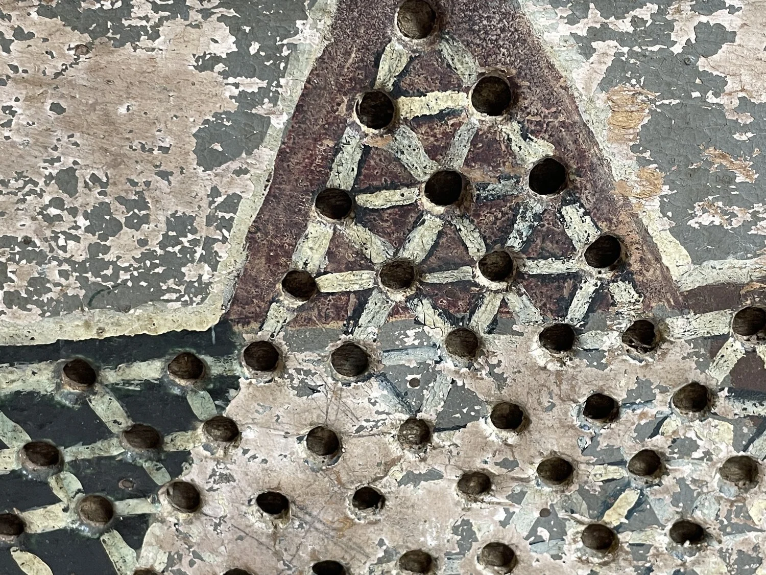 Chinese+Checkers+Old+detail.jpg
