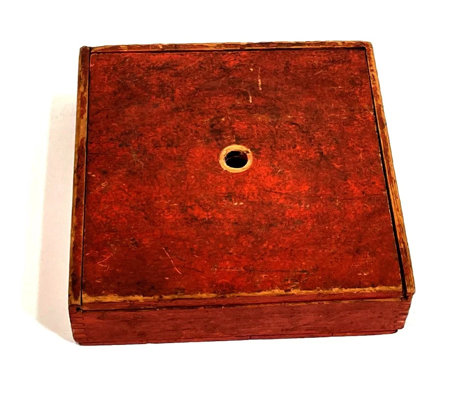 Ring Toss Game in Box Detail 2.jpg