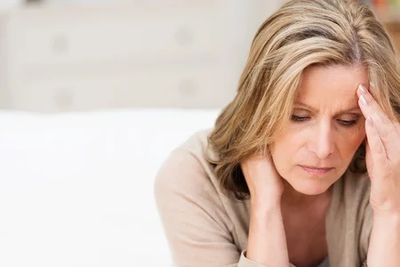 28201632_S_stress_headache_depressed_woman_worried.jpg