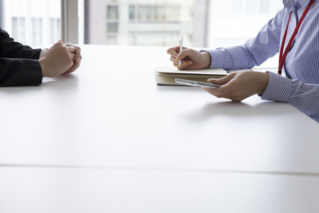 50252115_S_interview_meeting_working_conference.jpg