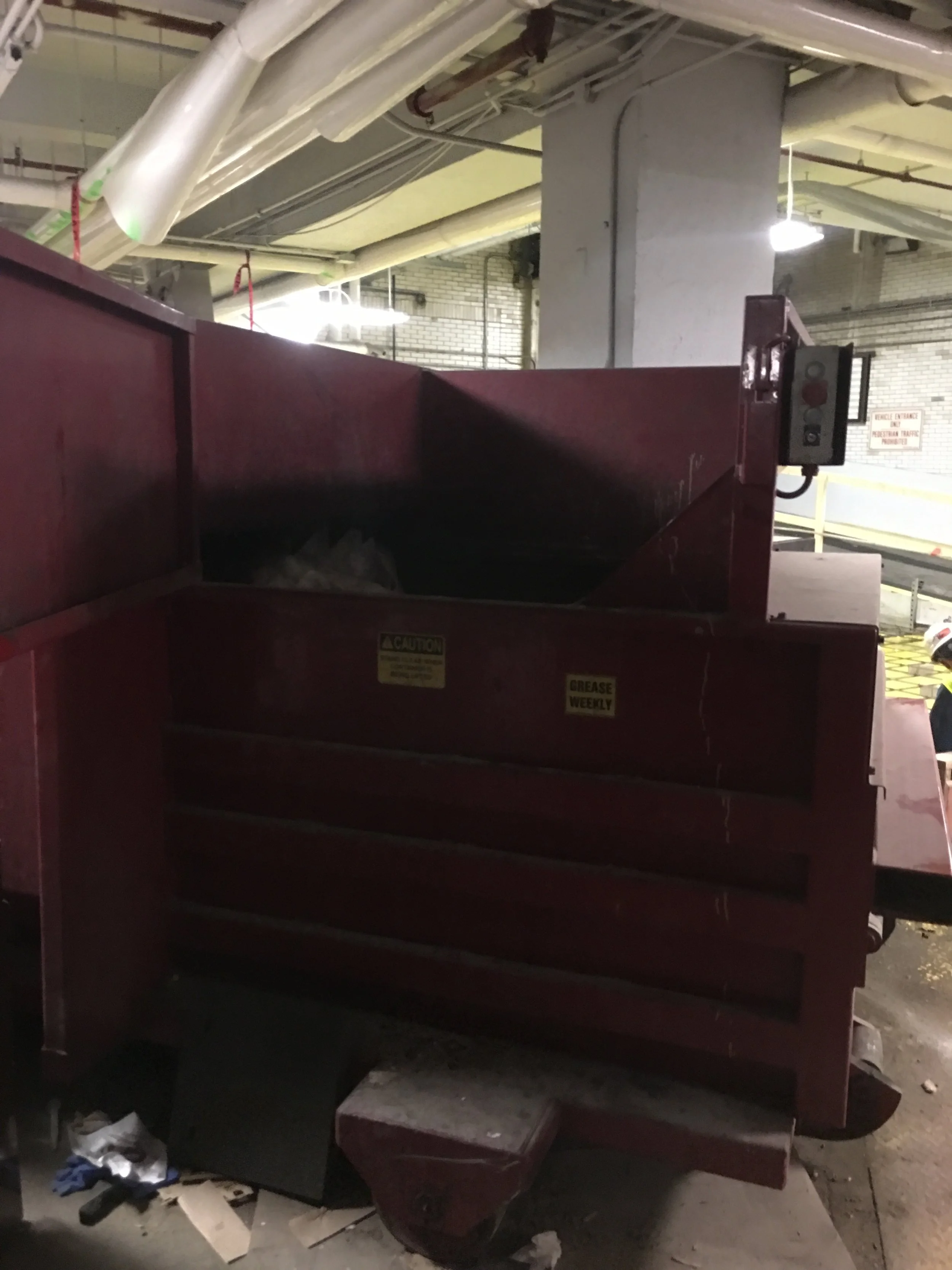 Self Contain 3 - Refuse Equipment Services.JPG