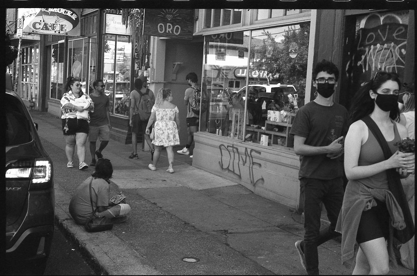 Shoppers, Hawthorne St., Portland OR, August 2021