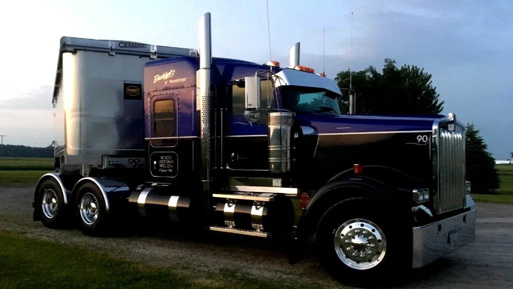 #90, 2018 Kenworth T800
