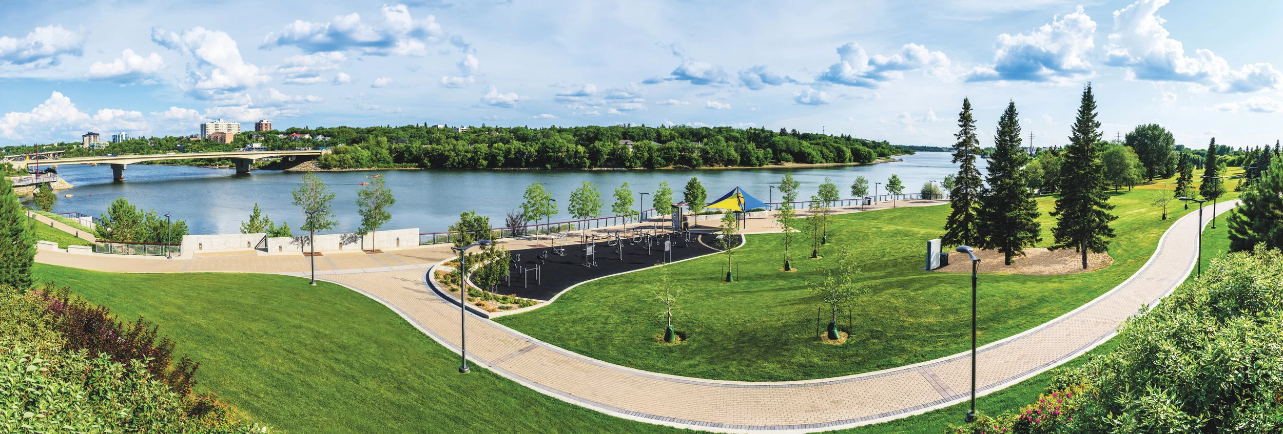 Victoria Park, The South Saskatchewan River and the MVA Trails are the connective tissue of this neighbourhood. No matter where you end up living in it, you have immediate access to this ecosystem, one that naturally leads you to the best amenities of Riversdale and Downtown.