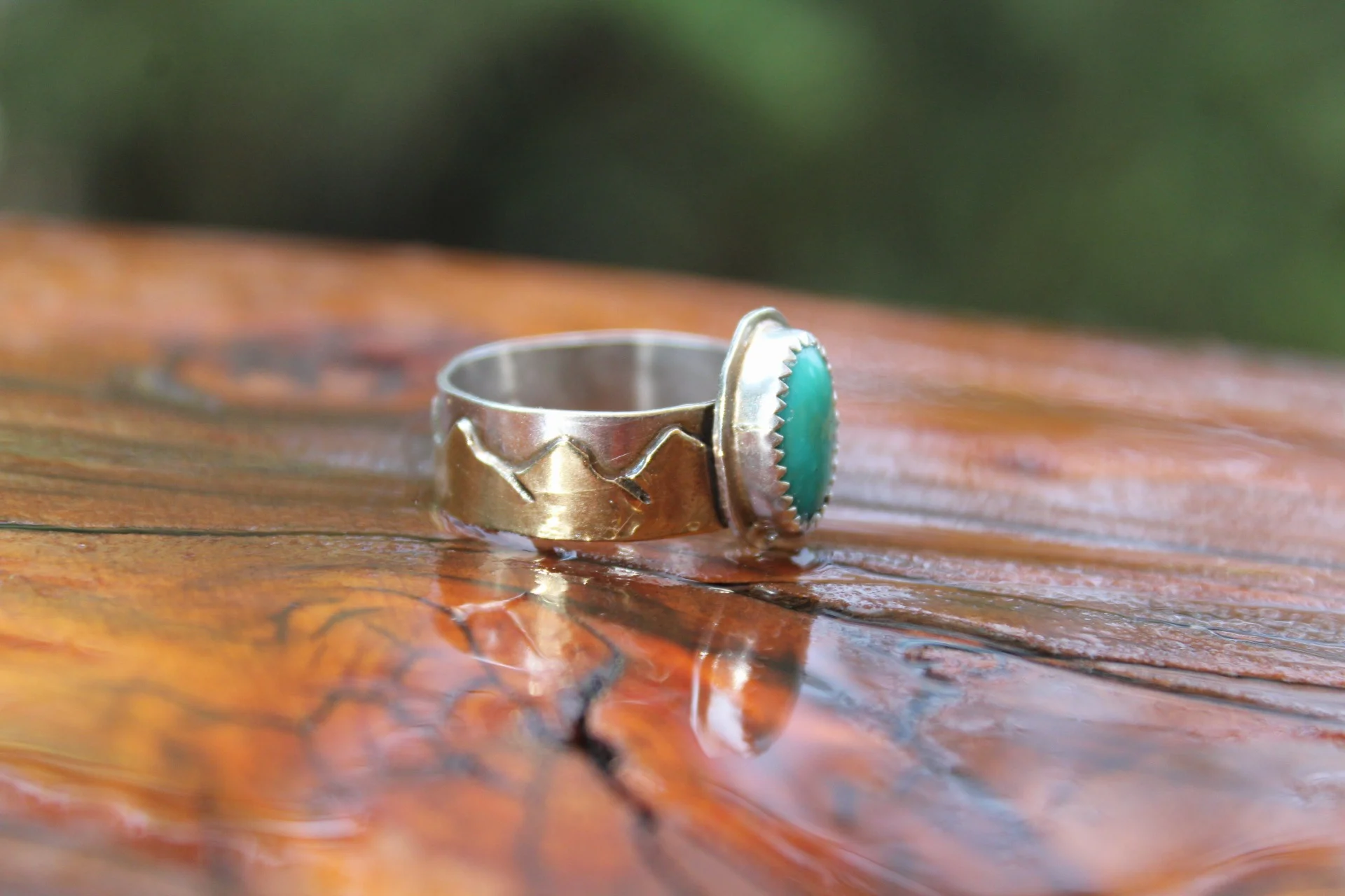 Handcrafted Artisan Jewelry ~ Kingman Turquoise  ~ Eastern Sierra Mountain Range Ring  ~ Mixed Metal - Size 9 ~ All Goods From The Woods ~ Made in California