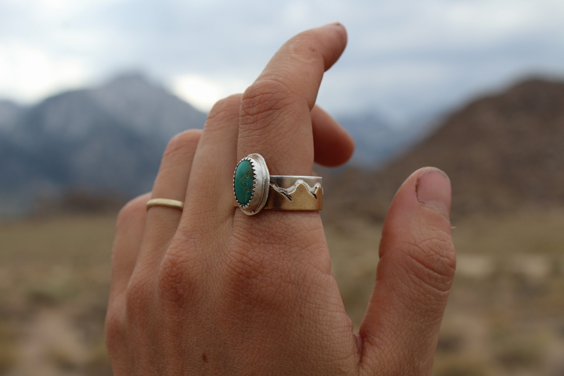 Handcrafted Artisan Jewelry ~ Kingman Turquoise  ~ Eastern Sierra Mountain Range Ring  ~ Mixed Metal - Size 9 ~ All Goods From The Woods ~ Made in California