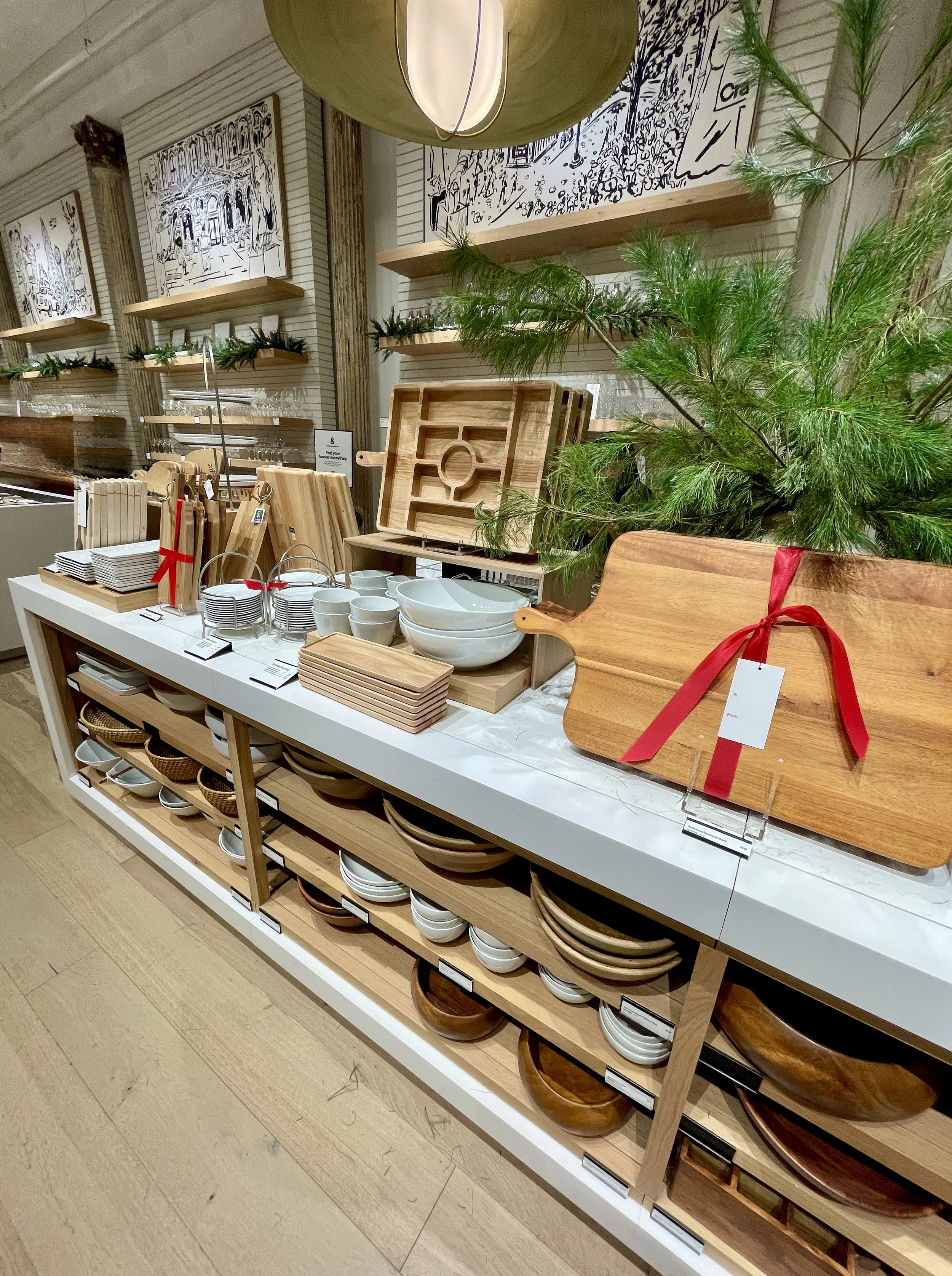  Crate &amp; Barrel’s merchandising strategy inclusive of balance, adjacency and impactful display to entice customers and promote multi-unit transactions. 