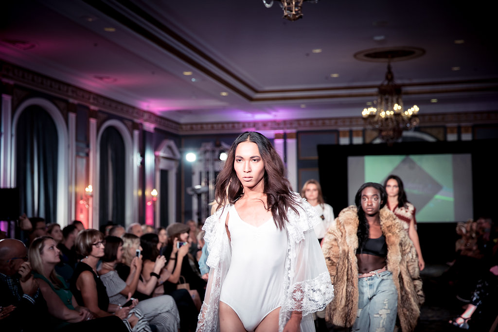 2017SFDFRUNWAY(NRomanoff)-209.jpg