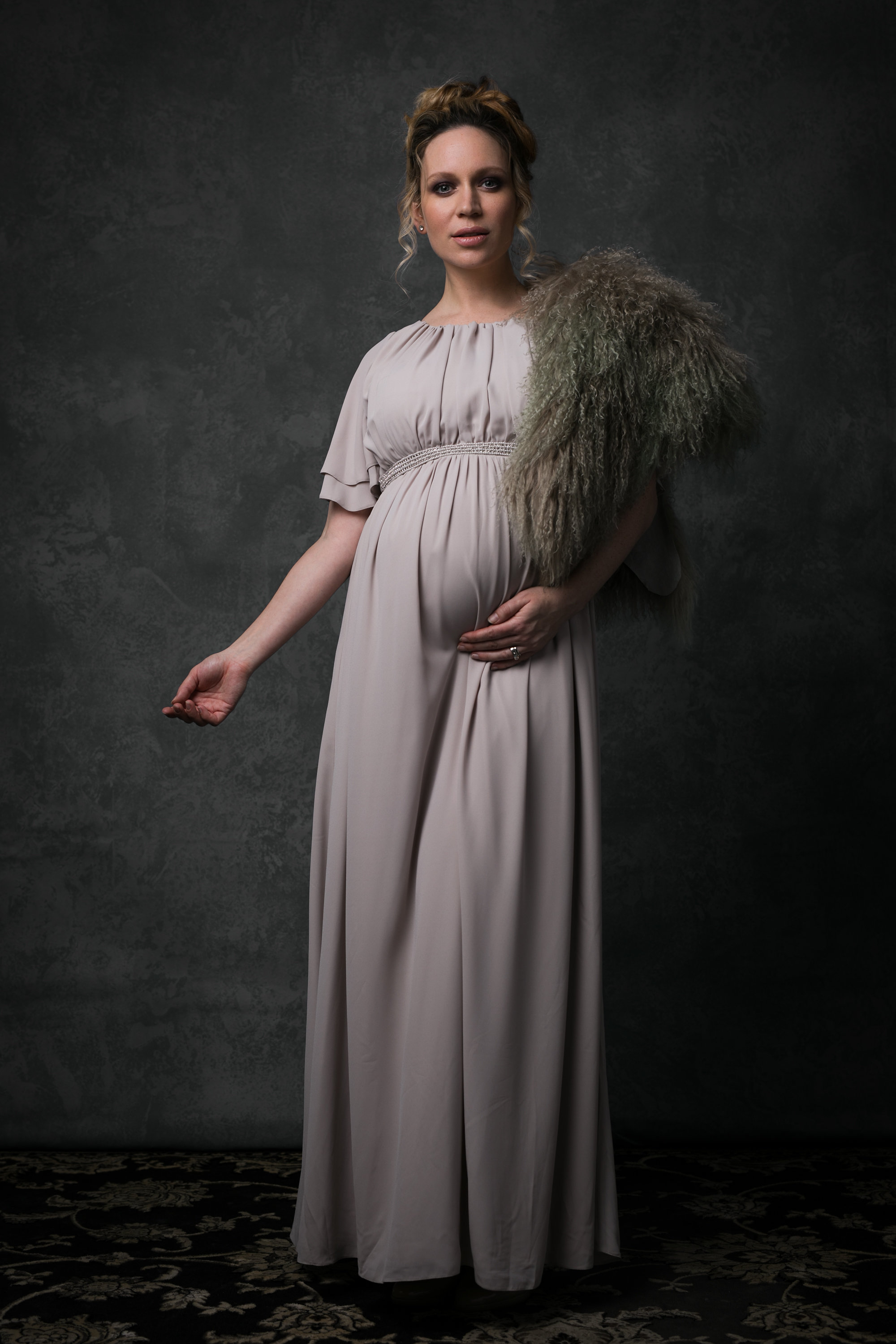 editorial maternity nicole romanoff photography 3.jpg