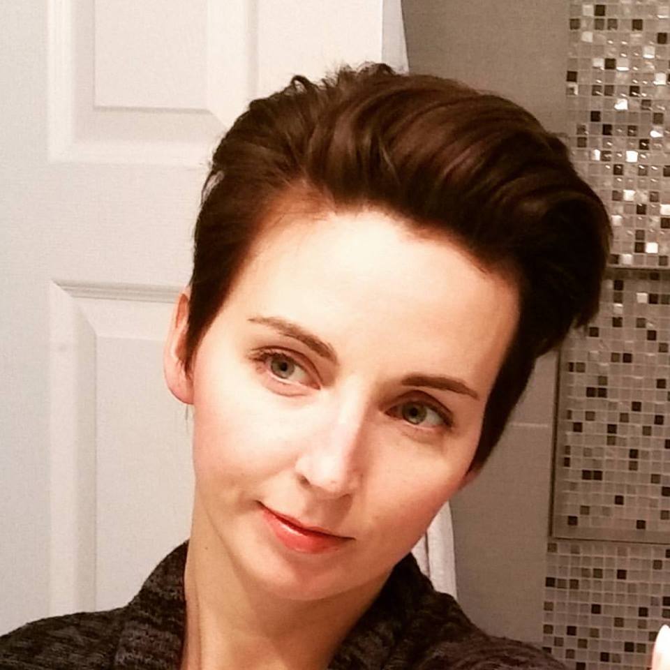 whitney graves pompadour.jpg