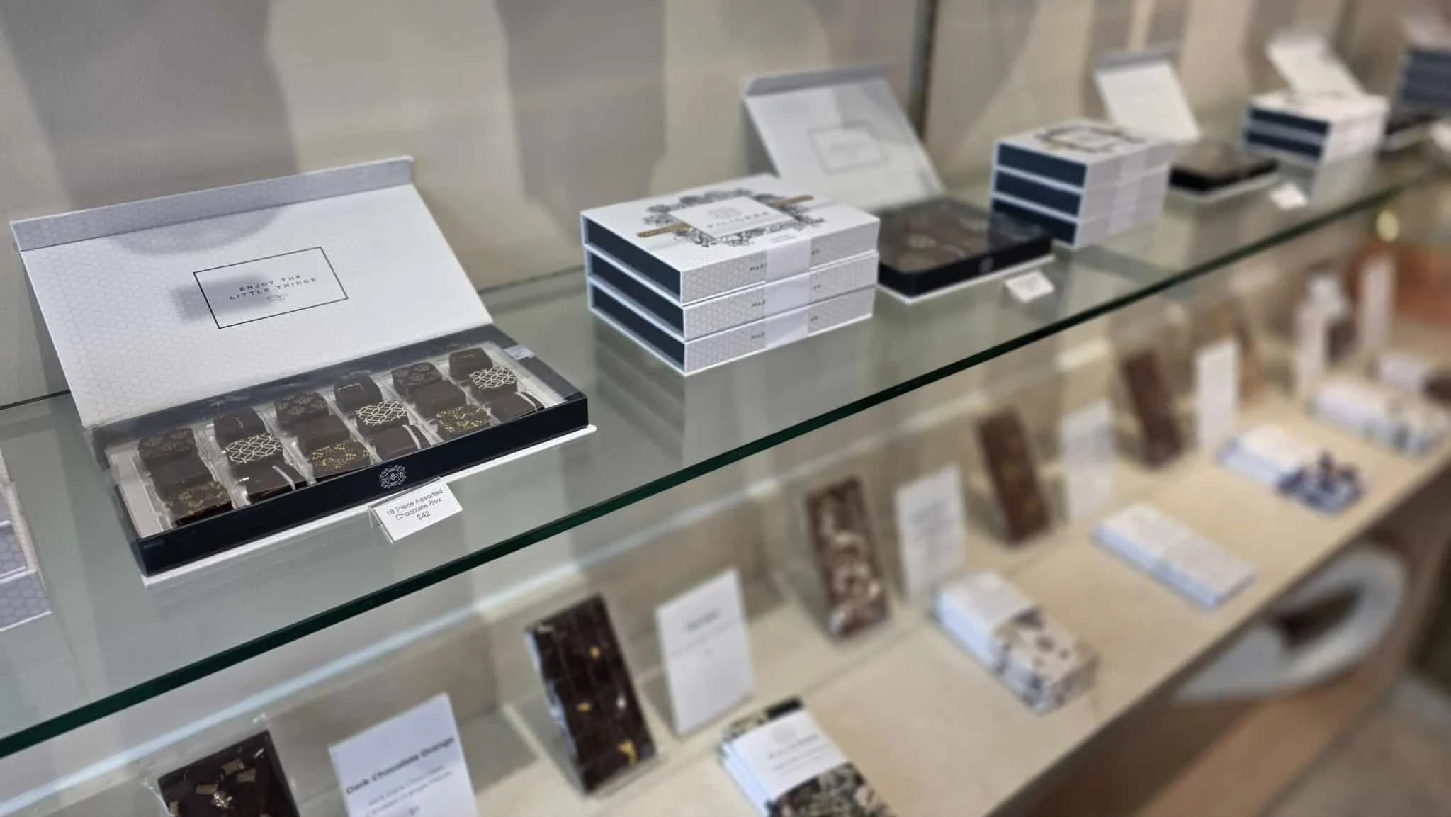 regina filigree chocolaterie.jpg