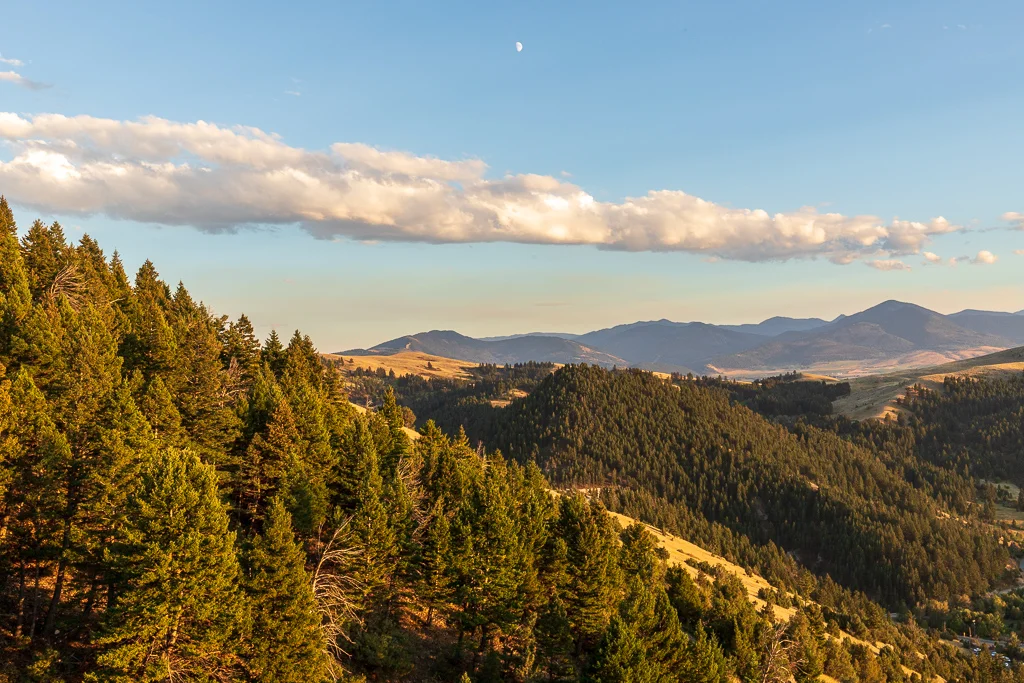 2018 M Hike-858.jpg