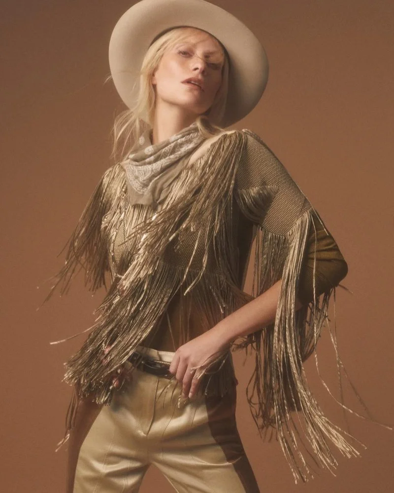 poppy-delevingne023cda80438767ece5ea54cd932feb13fd_thumb.jpg