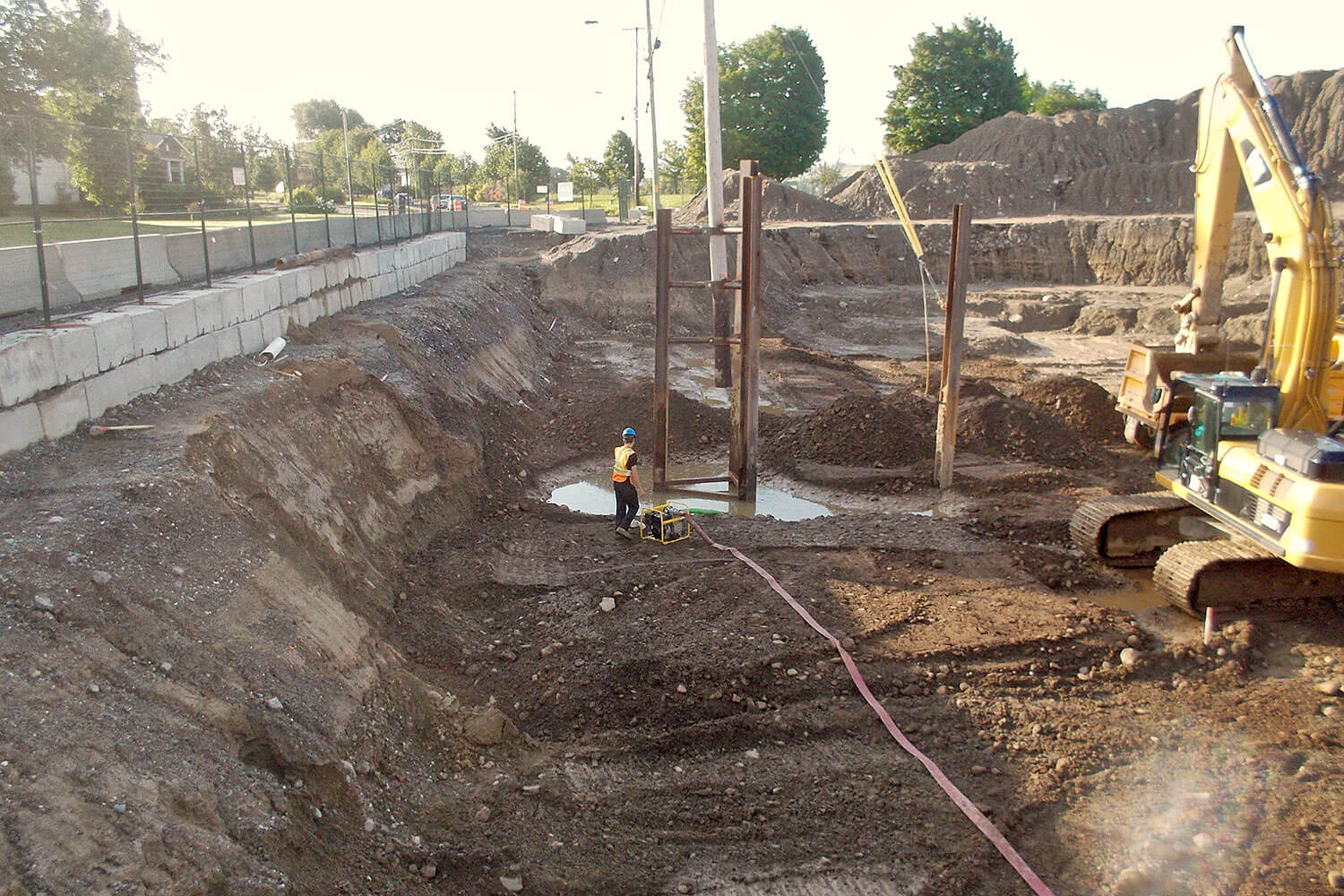 Environmental soil remediation by excavation of industrial site in Sainte-Marie.