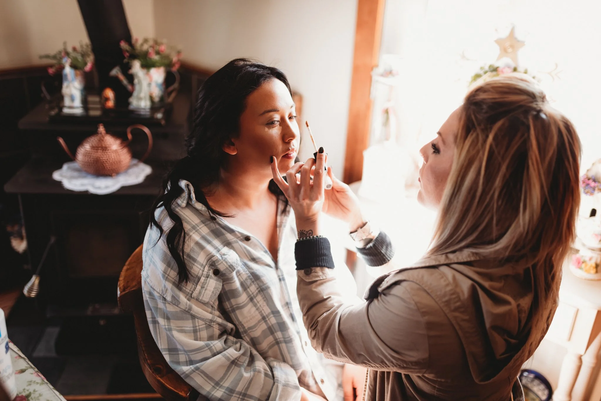 Acadia National Park elopement photographed by a Maine elopement photographer with expertise in coastal weddings, national park permits, and intimate ceremonies
Downeast Maine elopement photography capturing a couple getting married along the rocky c