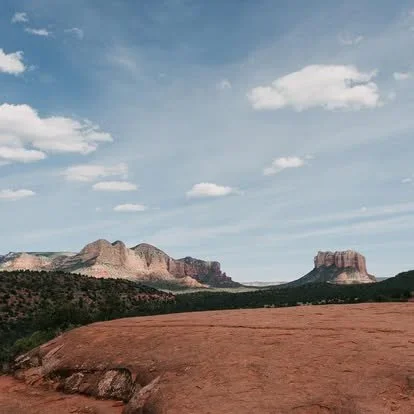 Acadia National Park elopement photographed by a Maine elopement photographer with expertise in coastal weddings, national park permits, and intimate ceremonies
Downeast Maine elopement photography capturing a couple getting married along the rocky c