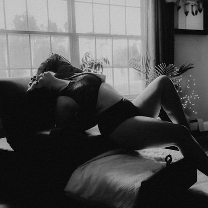 Luxury Boudoir Photographer in Maine &amp; Boston | Beaux &amp; Arrows Studio | Rebecca Pinkham-Stevenson