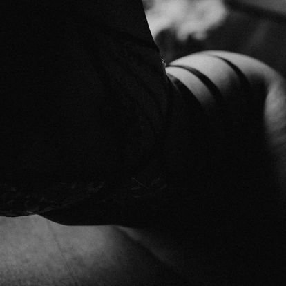 Luxury Boudoir Photographer in Maine &amp; Boston | Beaux &amp; Arrows Studio | Rebecca Pinkham-Stevenson