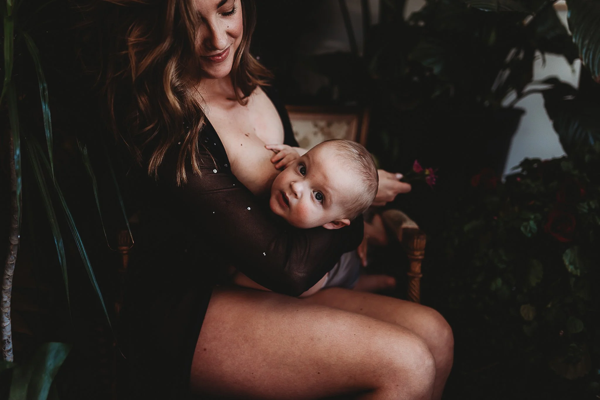 Motherhood and Connection: Elegant Portraits in a Verdant Studio Sanctuary