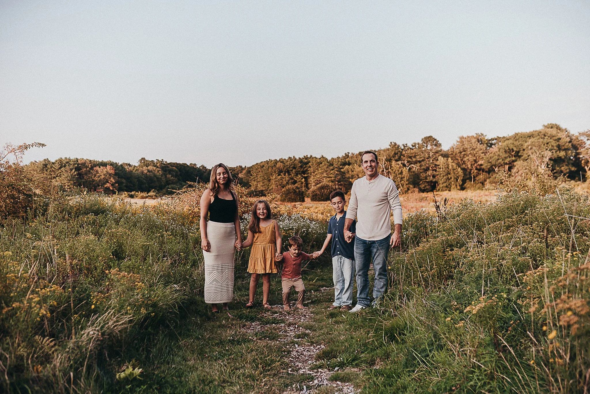 A Story Worth Capturing: Family Portraits in Maine with Beaux &amp; Arrows