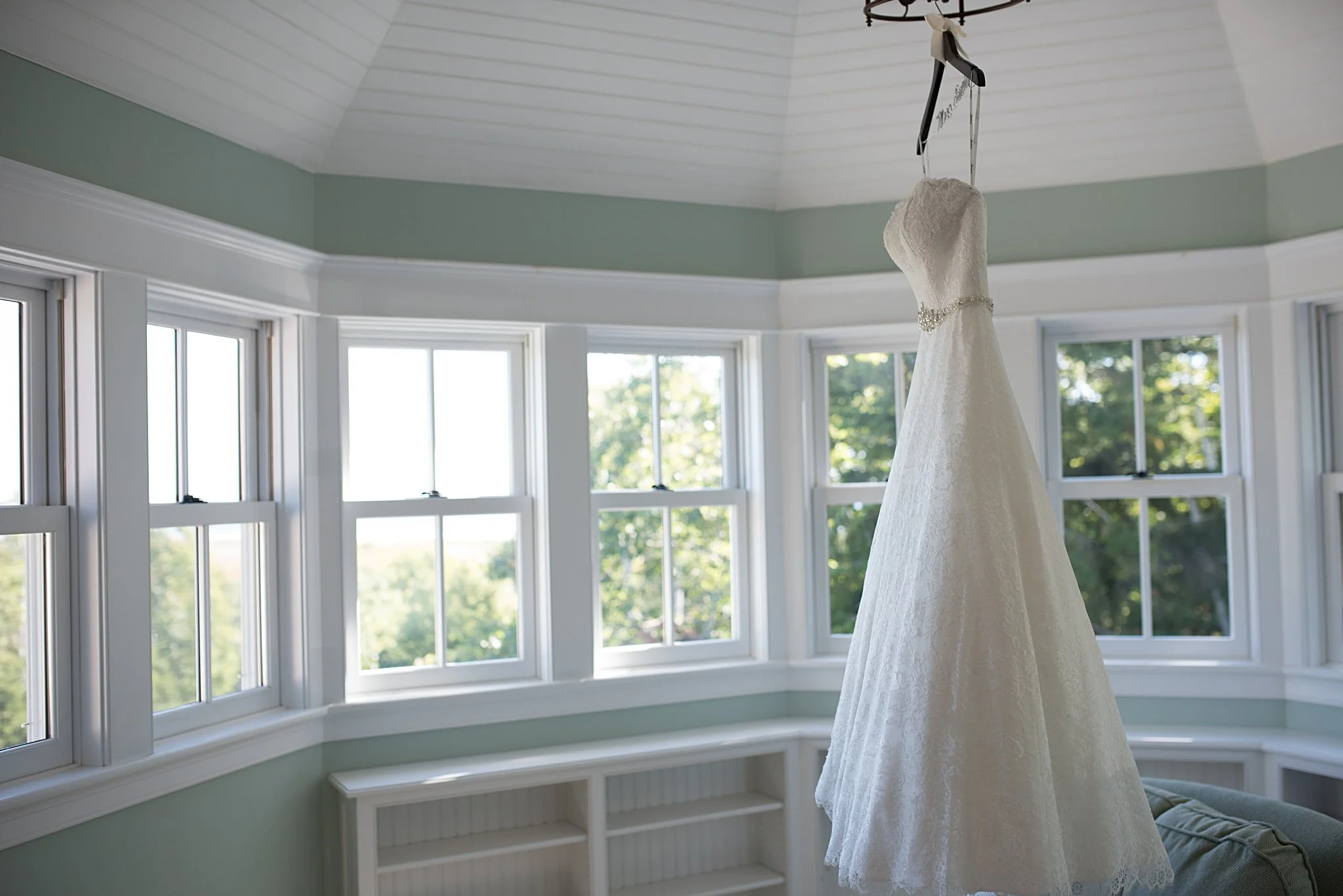 The Art of Editorial Wedding &amp; Elopement Photography: A Luxury Approach to Timeless Imagery