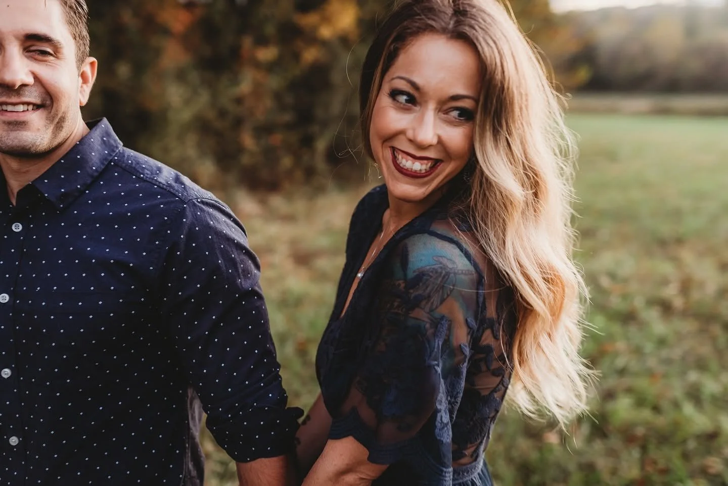 What to Wear for Fall Family Photos in Maine: The Complete Family Portrait Styling Guide