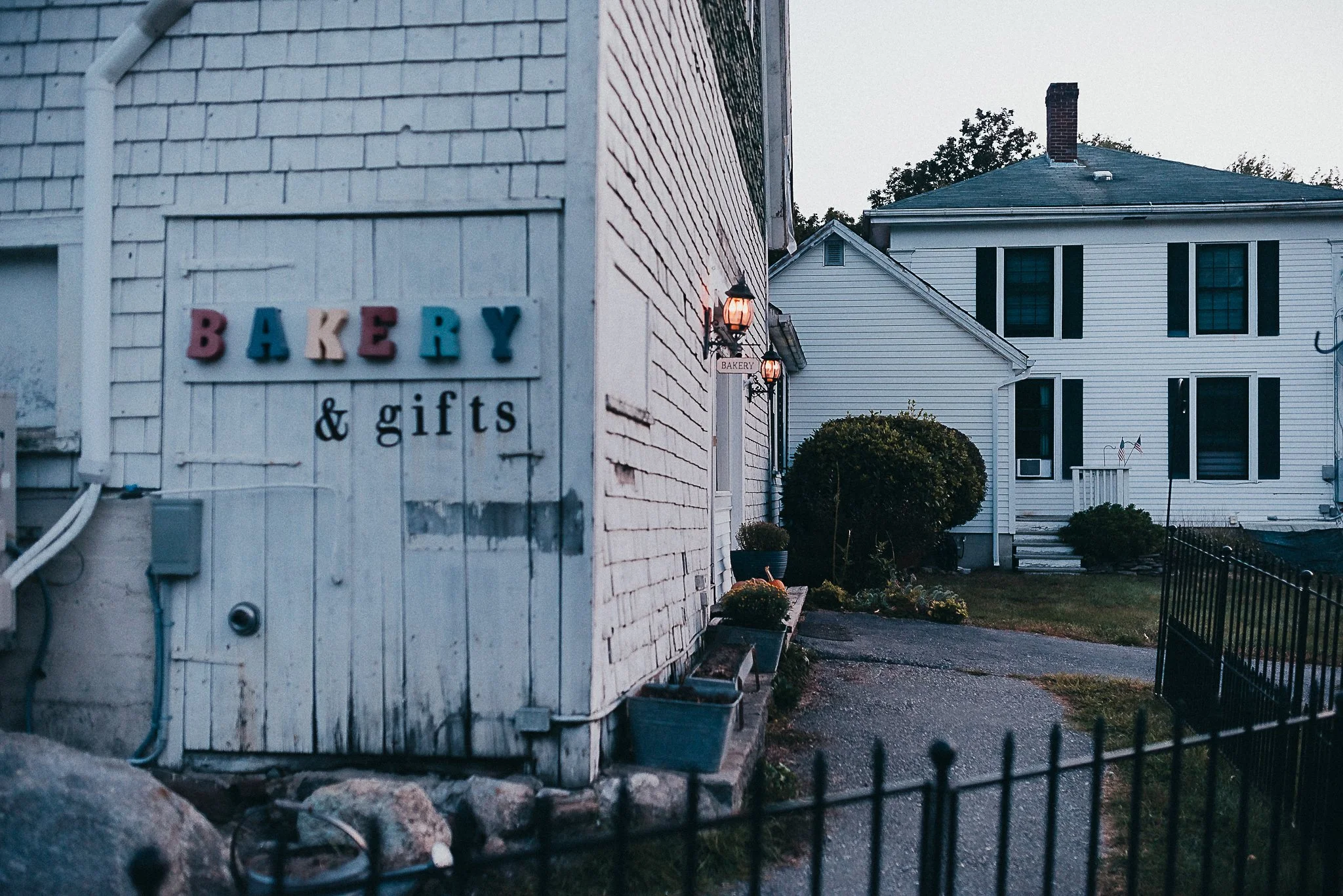 Farm23.BoothbayHarbor.Bakery.Maine.RebeccaPinkhamStevenson.BeauxandArrows.September12.2024.-7504.jpg