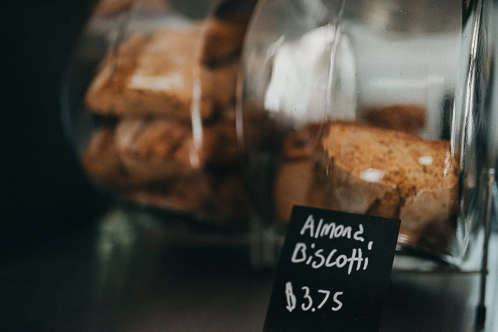 Farmhouse23.Boothbay.Maine.Bakery.Caterer.Beauxandarrows.RebeccaPinkhamStevenson.September.8.2024--7277.jpg