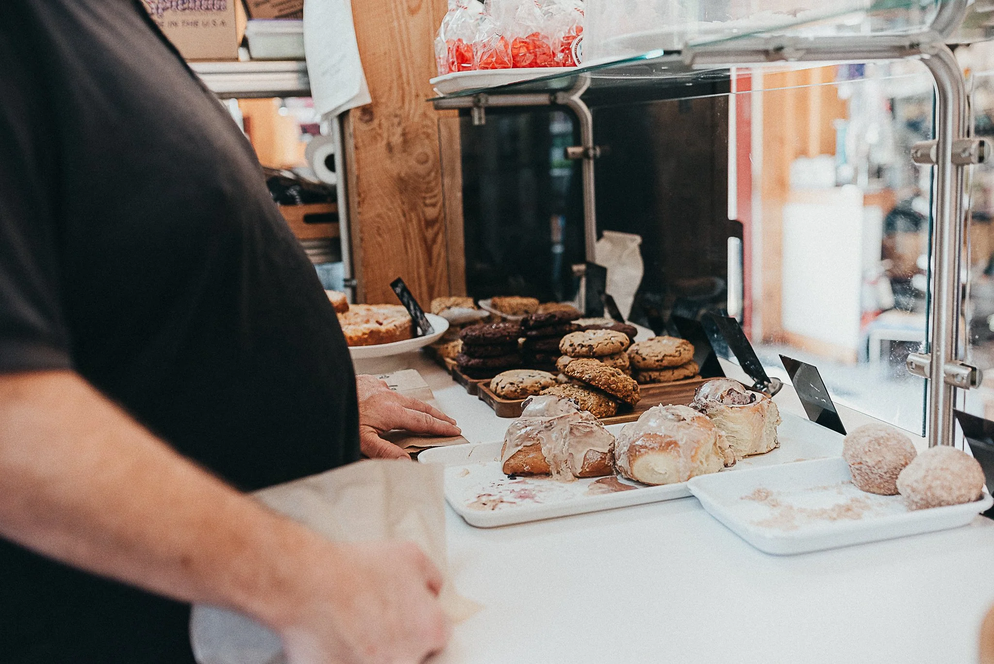 Farmhouse23.Boothbay.Maine.Bakery.Caterer.Beauxandarrows.RebeccaPinkhamStevenson.September.8.2024--7354.jpg