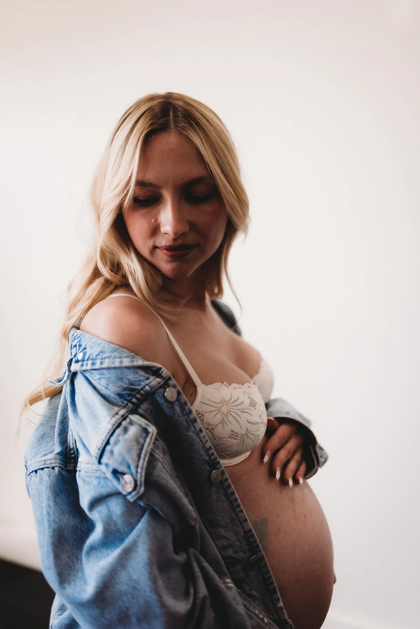 Maine Maternity Photography Rebecca Pinkham Beaux and Arrows New England Boston New Hampshire Photographer Motherhood