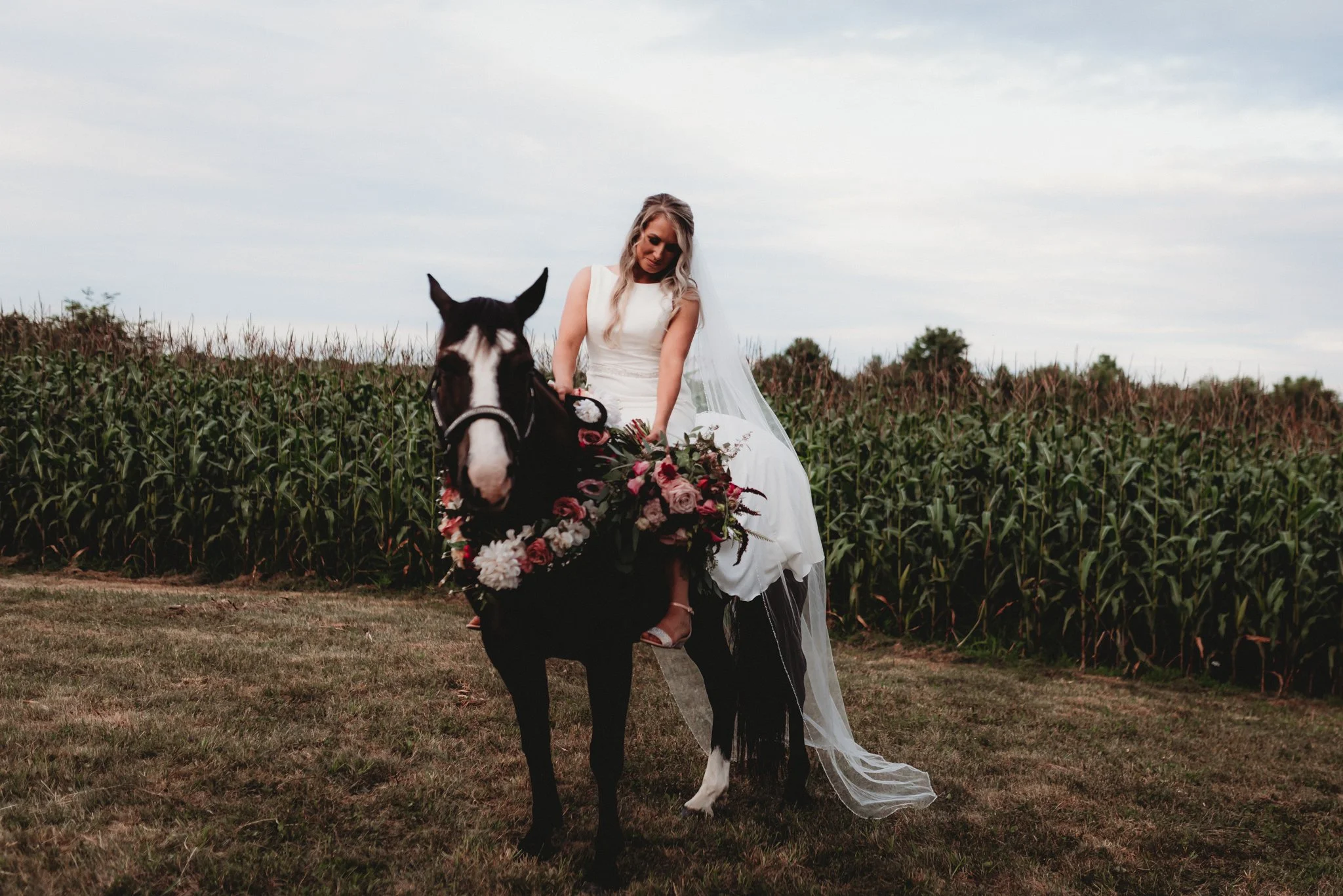 Acadia National Park elopement photographed by a Maine elopement photographer with expertise in coastal weddings, national park permits, and intimate ceremonies
Downeast Maine elopement photography capturing a couple getting married along the rocky c