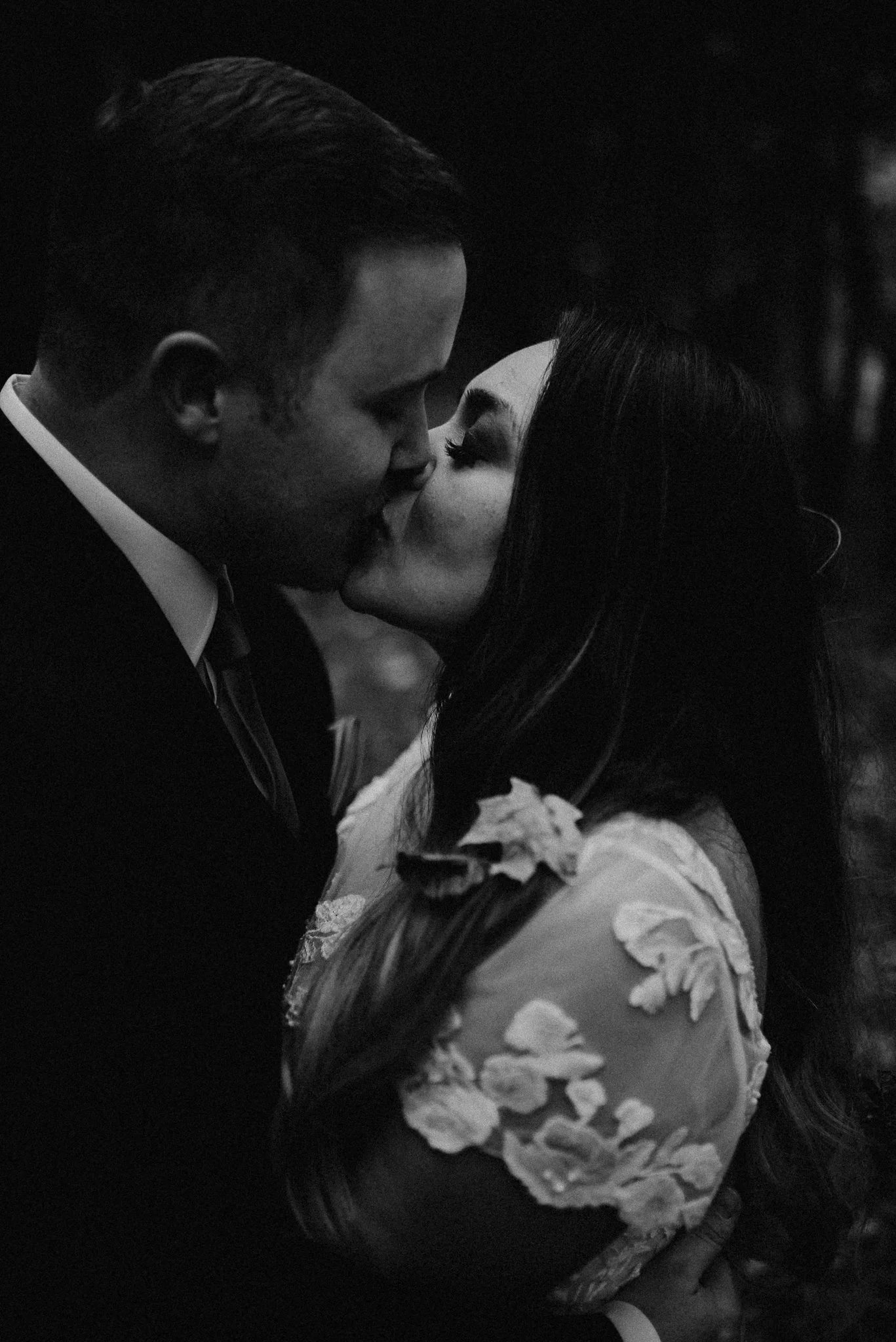 Acadia National Park elopement photographed by a Maine elopement photographer with expertise in coastal weddings, national park permits, and intimate ceremonies
Downeast Maine elopement photography capturing a couple getting married along the rocky c