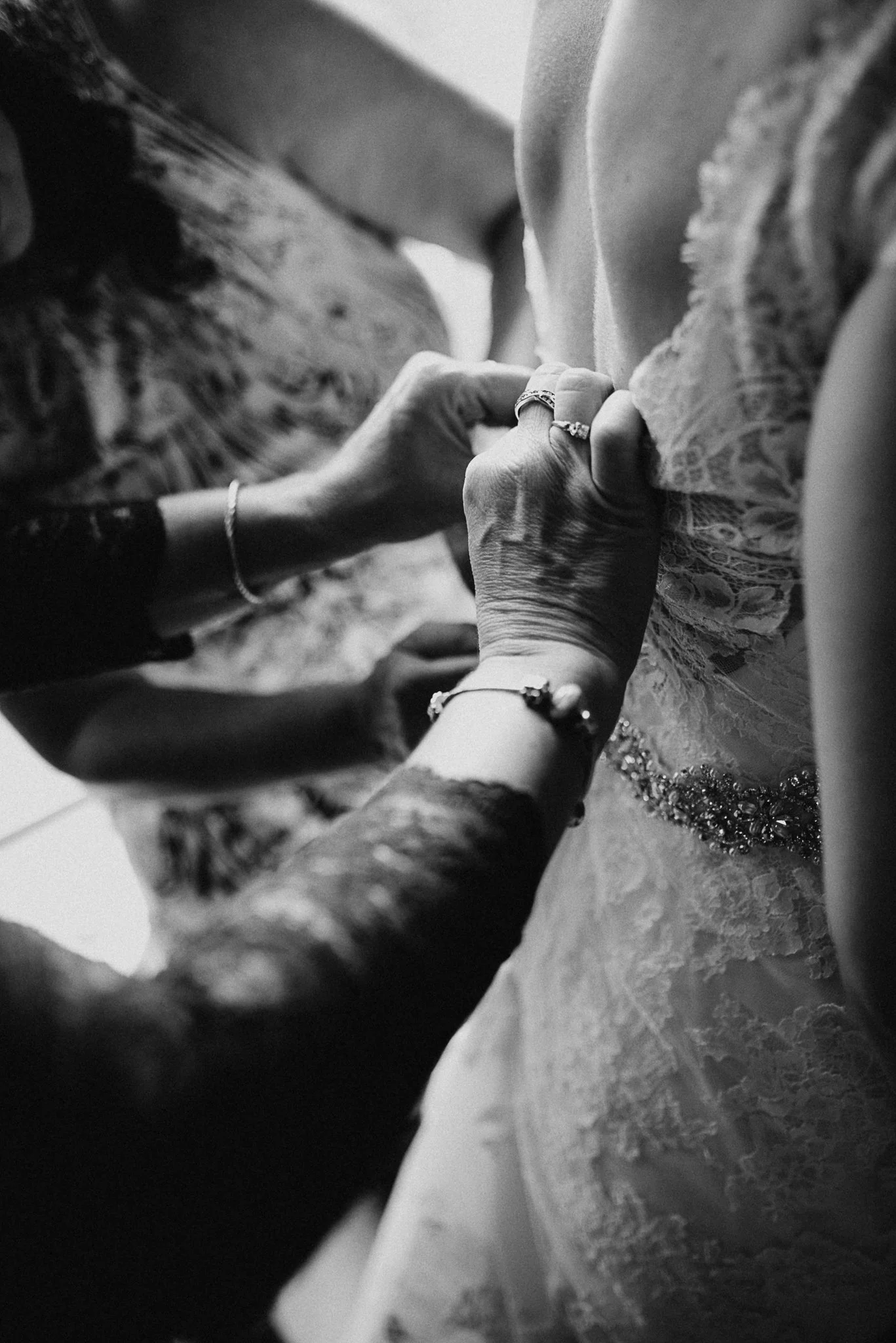 Acadia National Park elopement photographed by a Maine elopement photographer with expertise in coastal weddings, national park permits, and intimate ceremonies
Downeast Maine elopement photography capturing a couple getting married along the rocky c