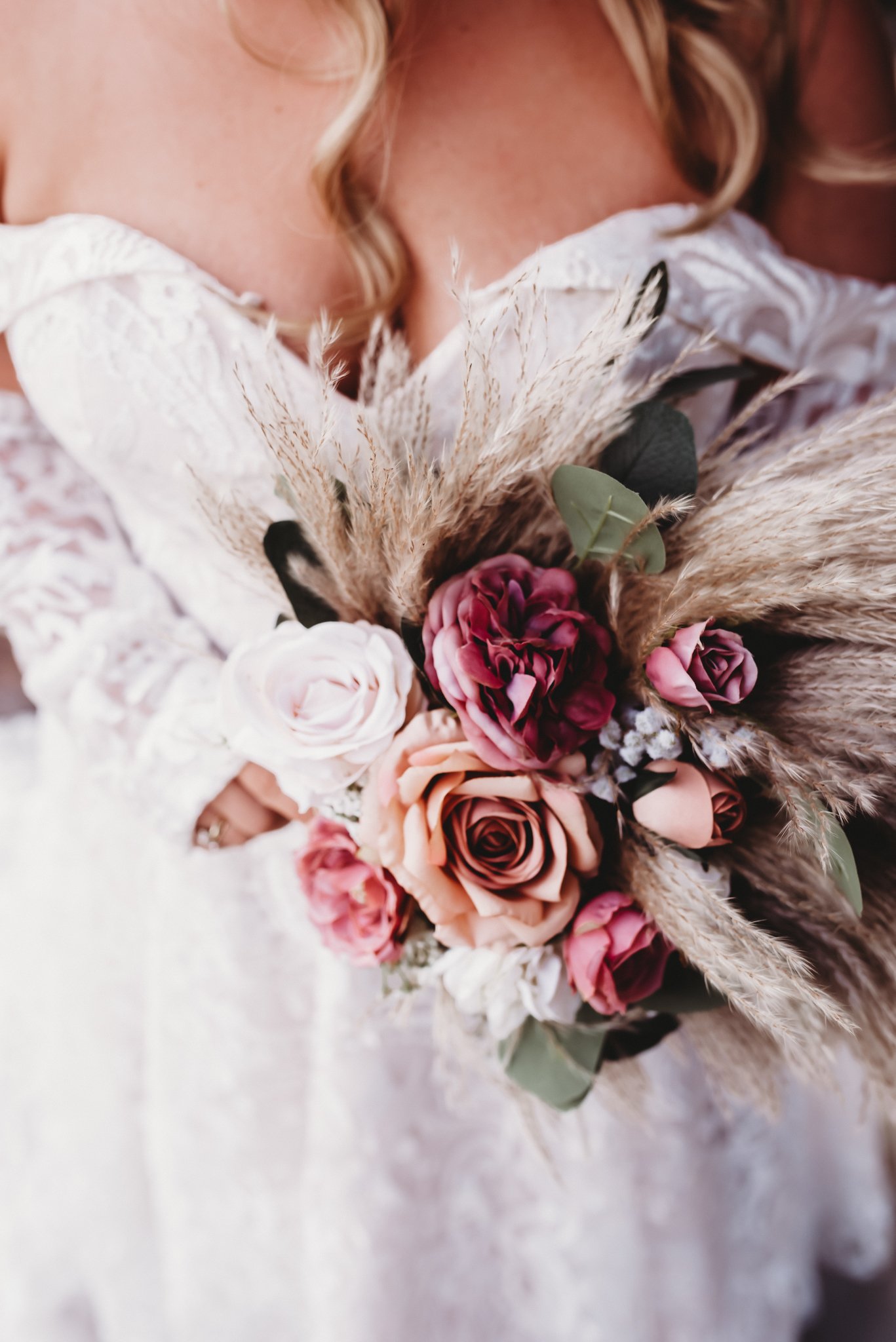 Acadia National Park elopement photographed by a Maine elopement photographer with expertise in coastal weddings, national park permits, and intimate ceremonies
Downeast Maine elopement photography capturing a couple getting married along the rocky c