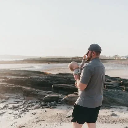 Acadia National Park elopement photographed by a Maine elopement photographer with expertise in coastal weddings, national park permits, and intimate ceremonies
Downeast Maine elopement photography capturing a couple getting married along the rocky c