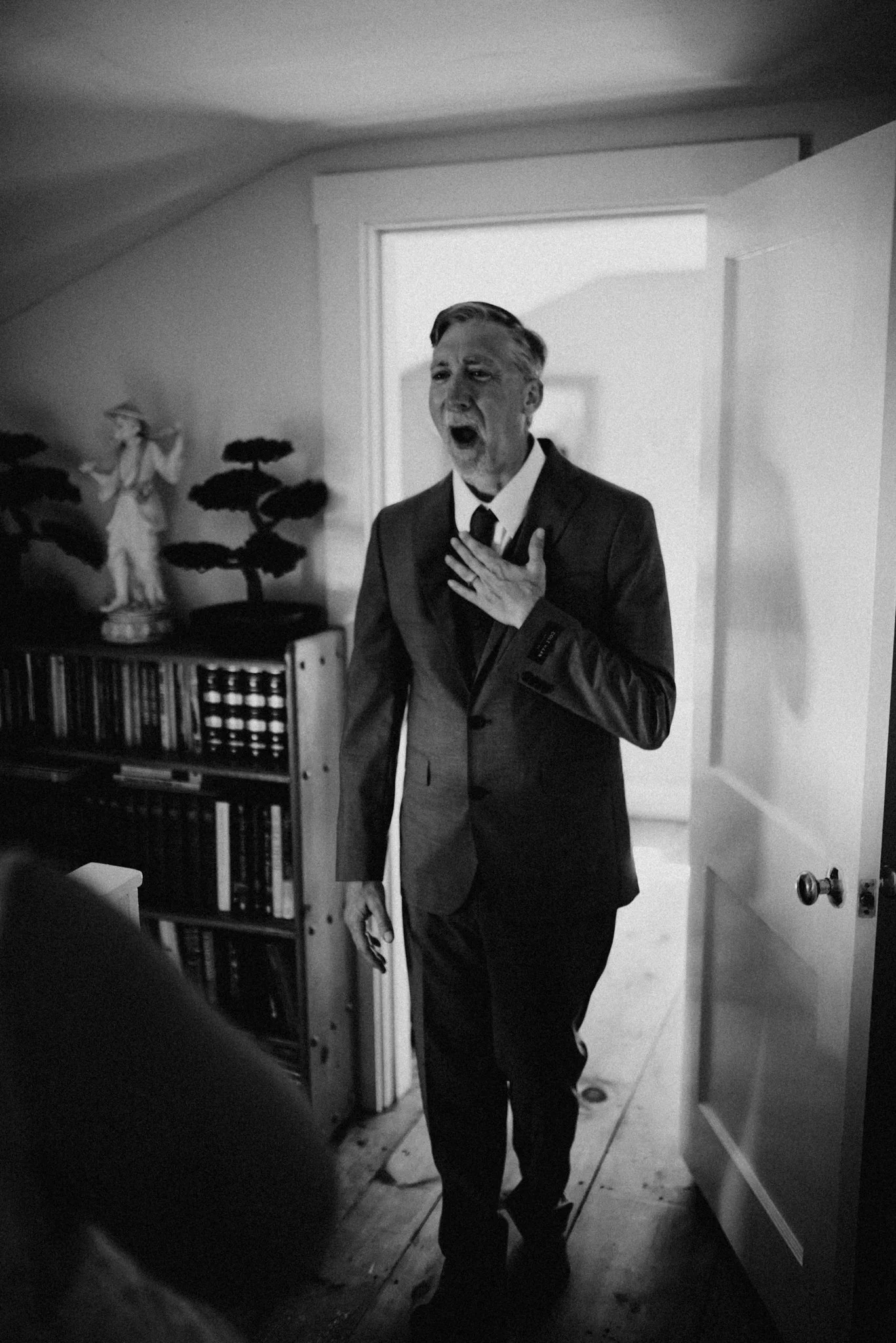 Acadia National Park elopement photographed by a Maine elopement photographer with expertise in coastal weddings, national park permits, and intimate ceremonies
Downeast Maine elopement photography capturing a couple getting married along the rocky c