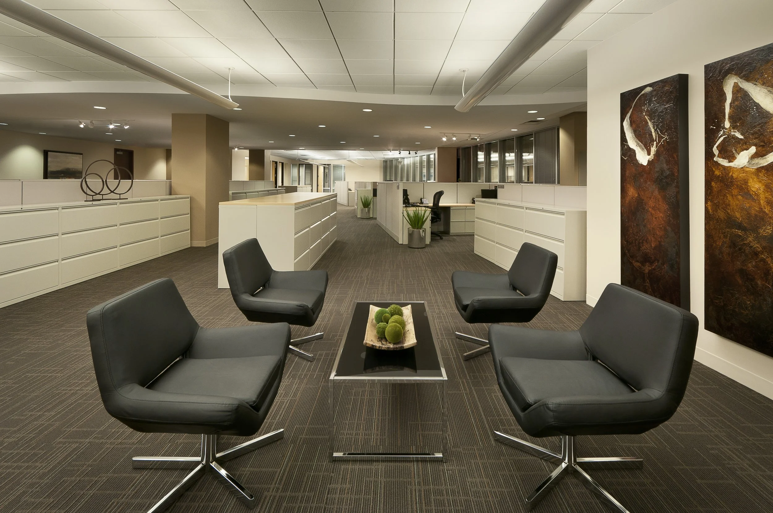 12-015-04 Sitting Area.jpeg