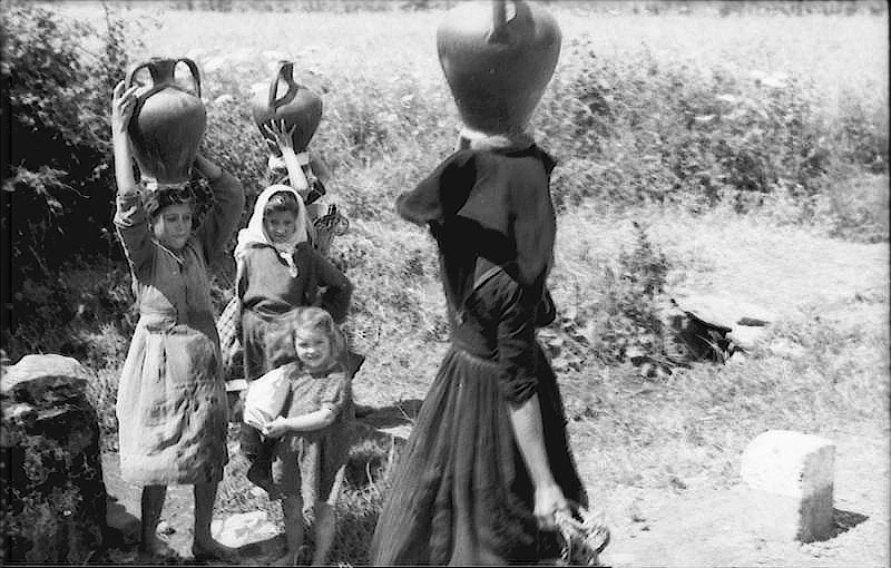 “Fimmene, Fimmene”: A song for the distaff line