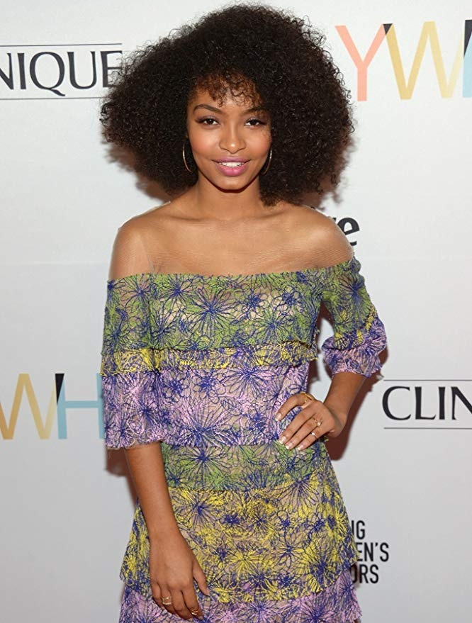 Yara Shahidi as Zoey