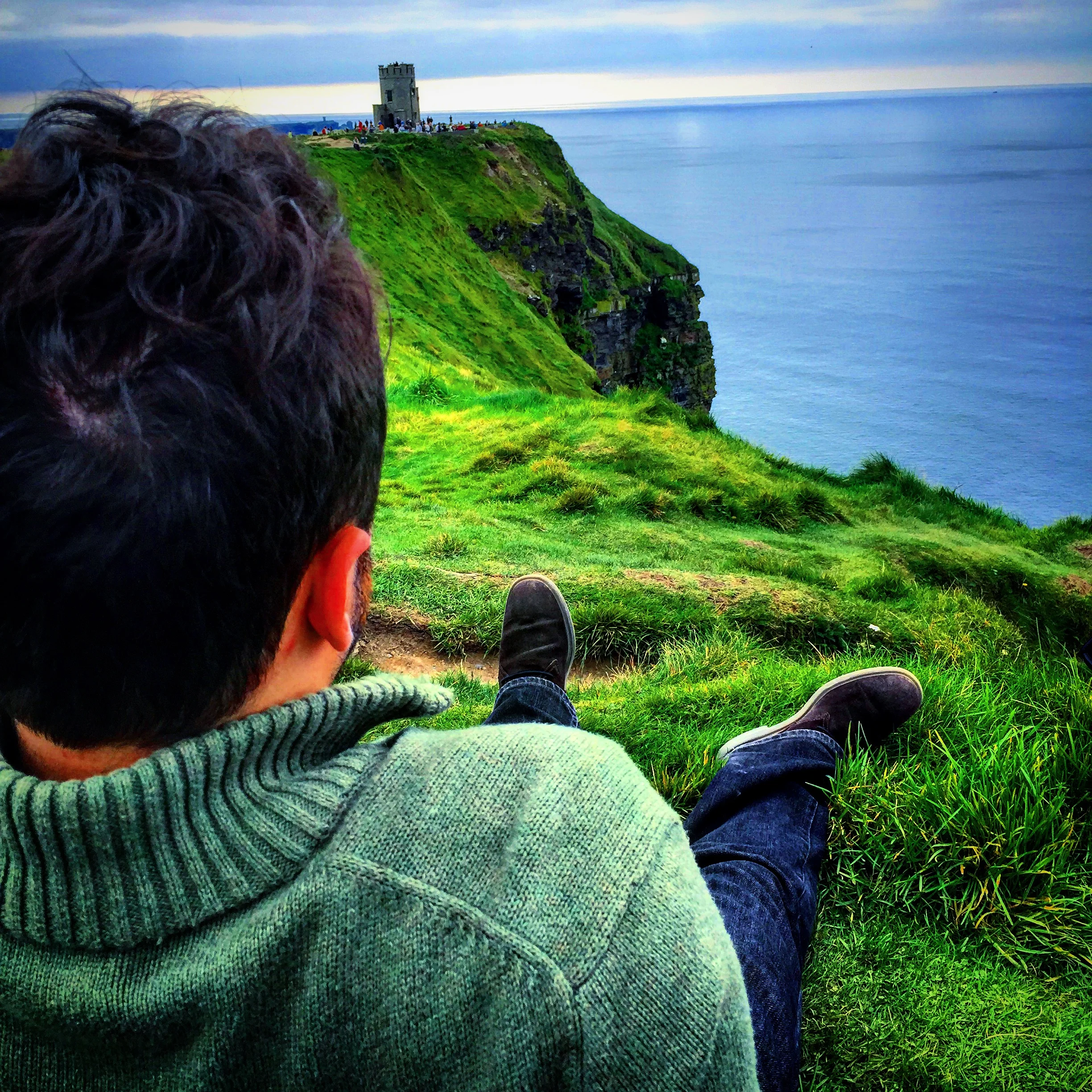 Ireland_Eric and Cliffs moher.JPG