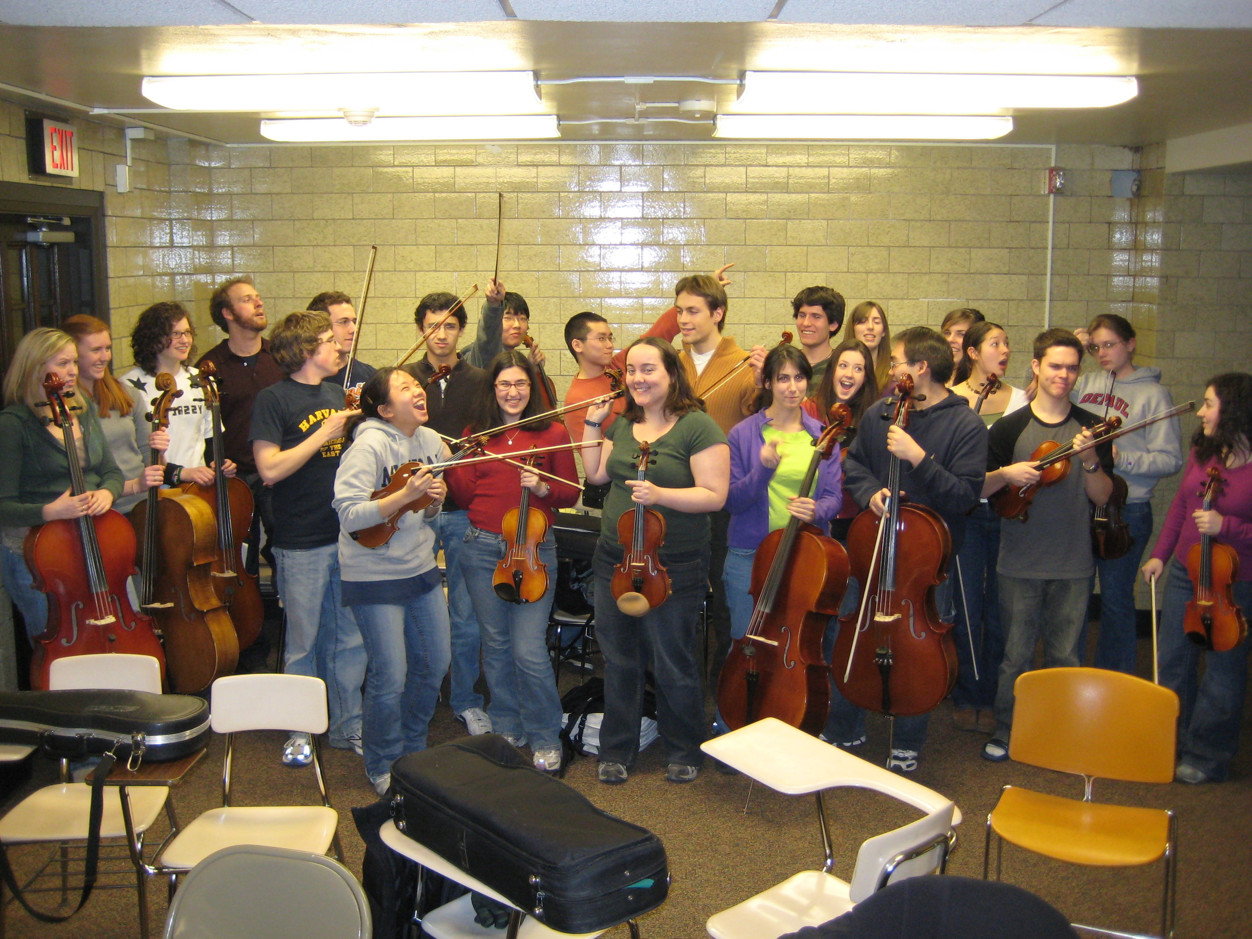 2008_chamber_orchestra_Silly+picture+2.JPG