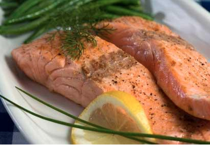 Saumon grillé au romarin