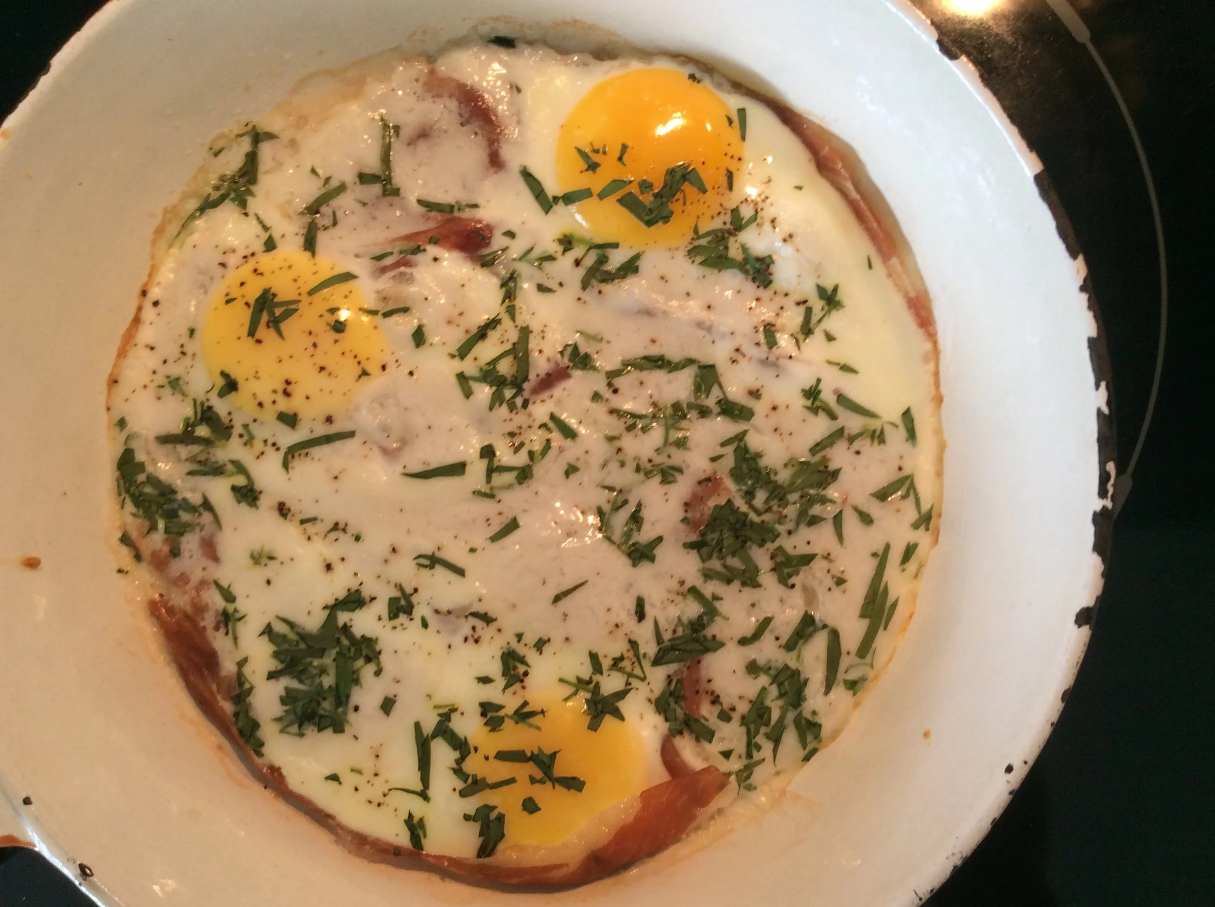 oeuf et proscuitto pour déjeuner!