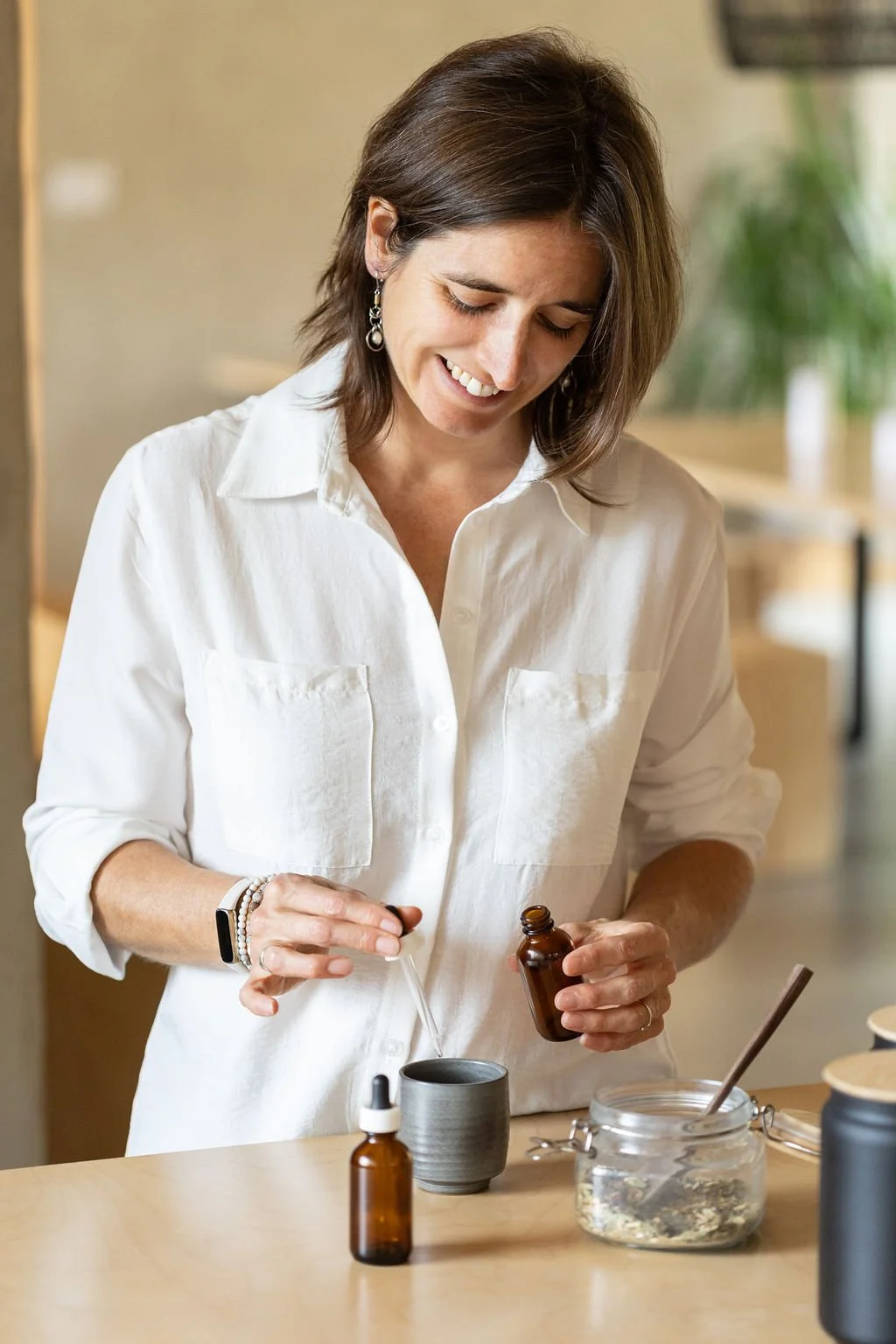 L’Incendie Digestif de la Ménopause : Pourquoi votre ventre change et comment le réparer