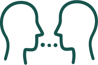 Deux silhouettes de personnes en train de parler, avec des points de suspension entre elles.